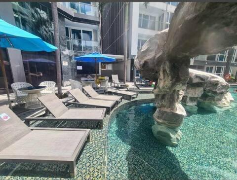 Centara Avenue 2 Bedrooms Pool View 芭達亞 外观 照片